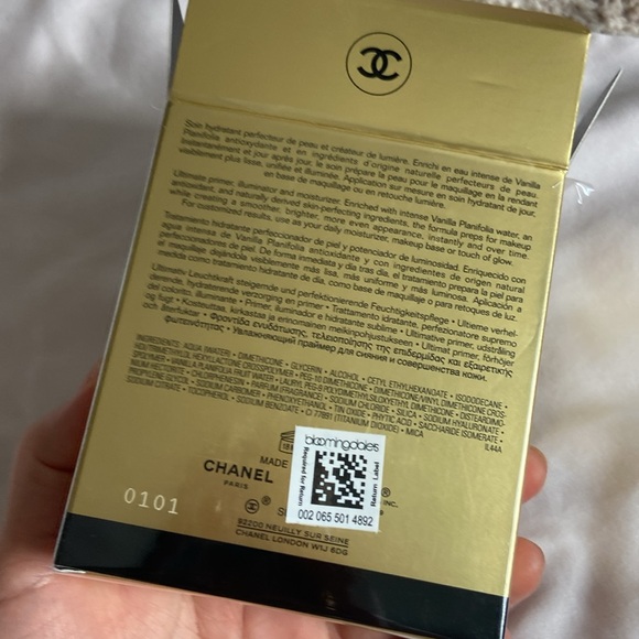 Chanel Sublimage radiance priming moisturizer - Picture 9 of 16